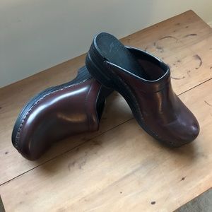Dáñsko Clogs
